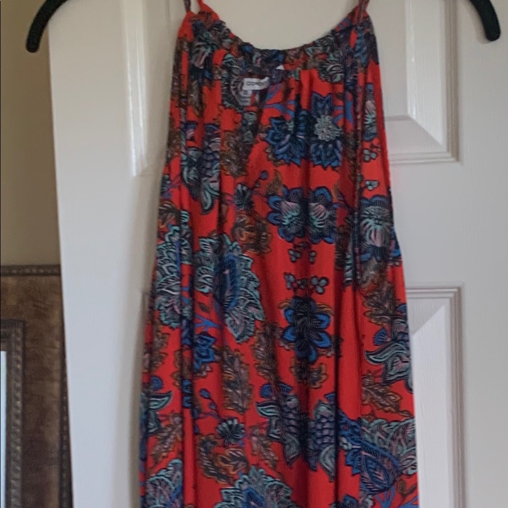 Summer sleeveless swing top